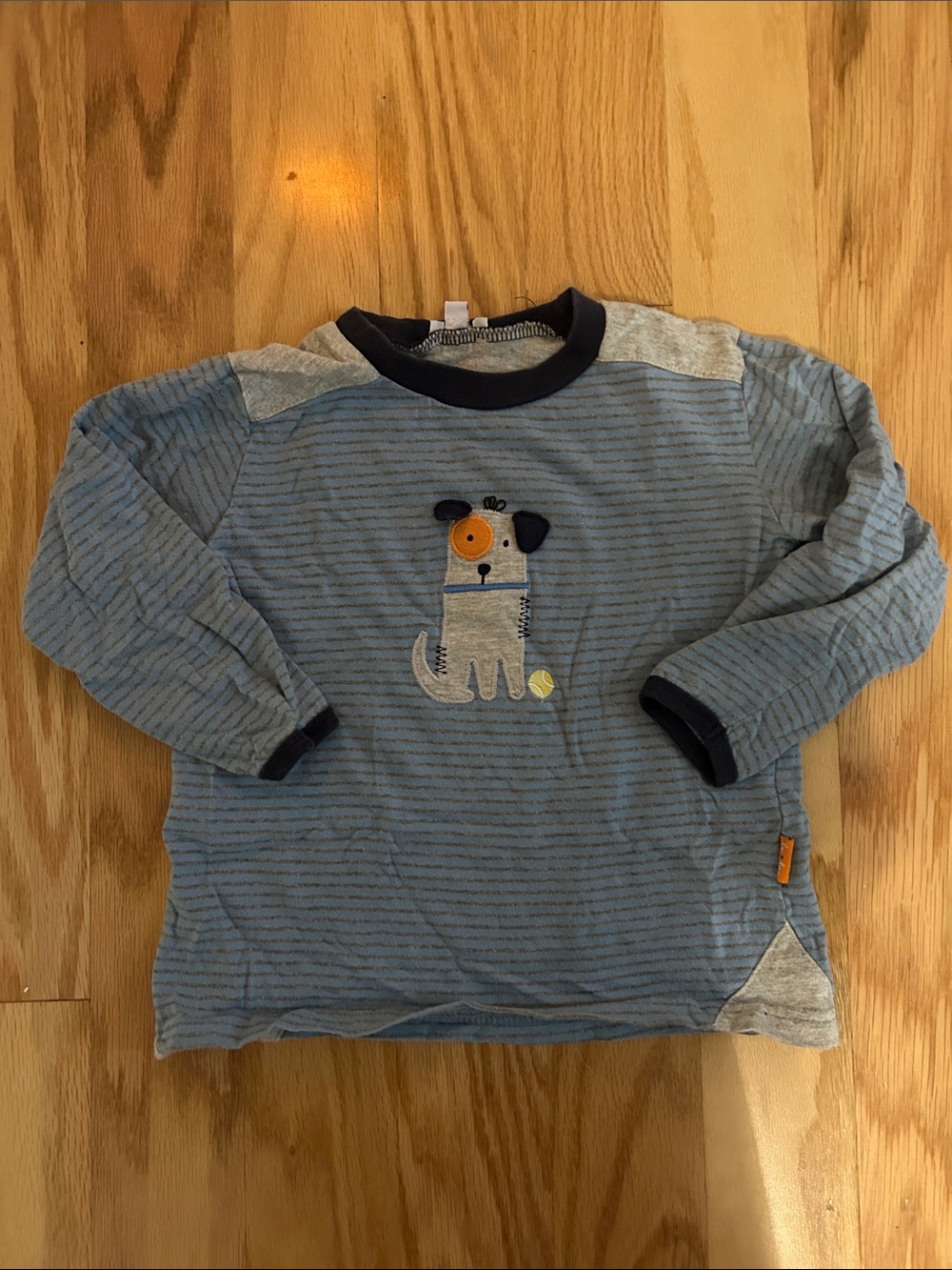 Le Top Blue & Gray Striped Long-Sleeve Tee with Dog Applique